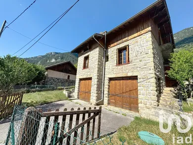 Châlet à Saint-Martin-Vésubie (06450)