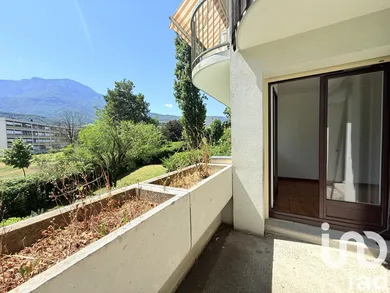 Appartement à Échirolles (38130)