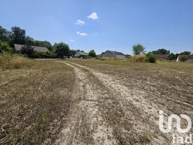 Terrain à Esclavolles-Lurey (51260)