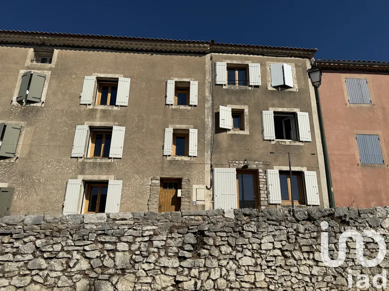 Maison 5 pièces 88 m² · à Méthamis · 88 m² · 196 000 €