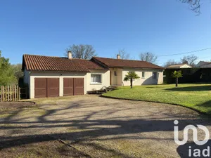 Maison traditionnelle à Saint-Pardoux (79310)