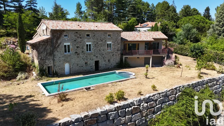 Maison 7 pièces 241 m² · à Aubenas · 241 m² · 495 000 €