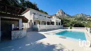 House at Vence (06140)