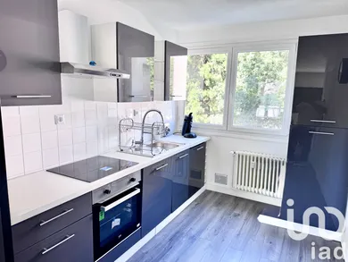 Appartement à Saint-Étienne (42100)