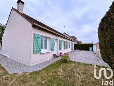 Maison traditionnelle à Angerville (91670)