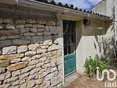 Maison traditionnelle à Curzon (85540)
