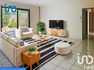 Detached house at Coulon (79510)