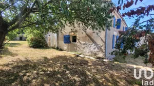 Maison de campagne à Montreuil (85200)