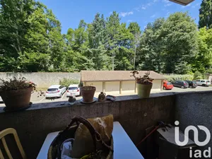 Apartment at Crest (26400)