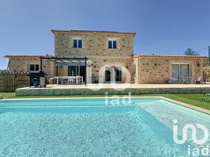 House at Saint-Brès (30500)