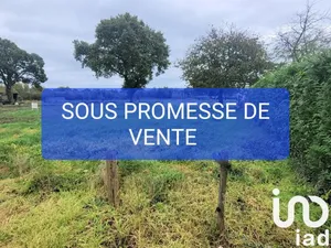 Terrain à bâtir à Issé (44520)