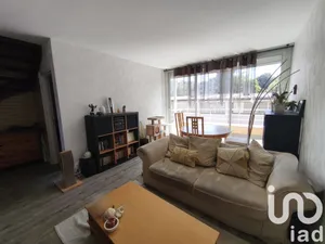 Apartment at Massy (91300)