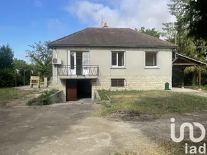 Maison traditionnelle à Beaumont-du-Gâtinais (77890)