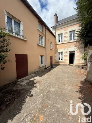 Village house at Chançay (37210)