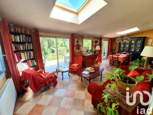 Maison traditionnelle à Quincy-Voisins (77860)