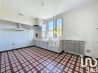 Maison à Aureilhan (65800)