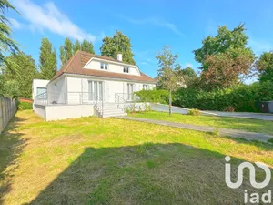 Maison à Le Plessis-Trévise (94420)