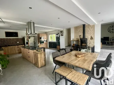 Maison à Saint-Cyr-en-Val (45590)