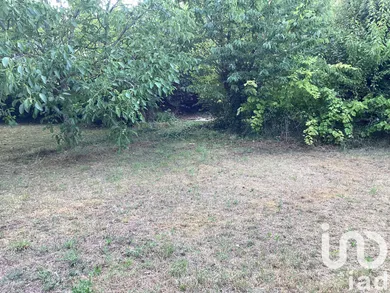 Terrain à Provins (77160)