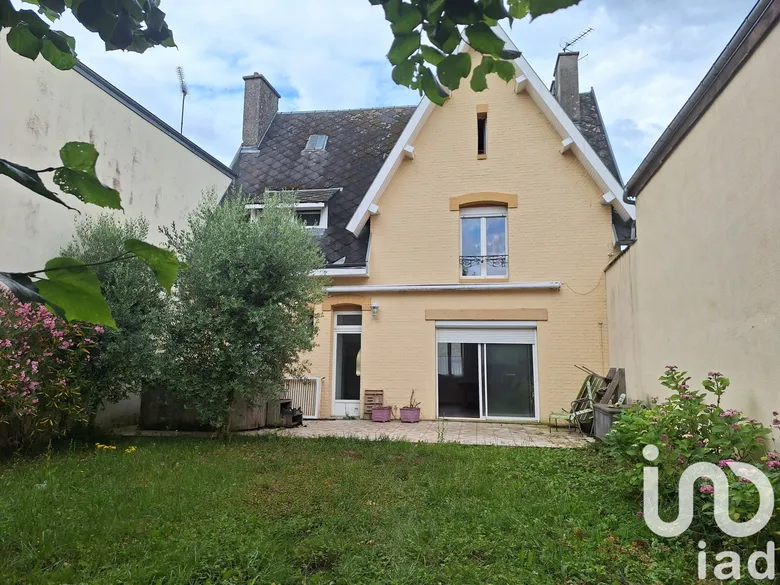 Maison 5 pièces 151 m² · à Vouziers · 151 m² · 143 000 €