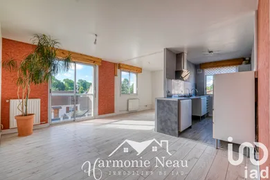 Apartment at Claye-Souilly (77410)