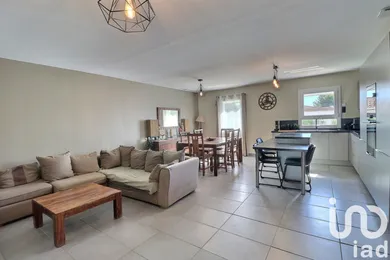 House at Rognac (13340)