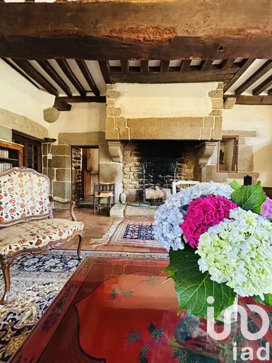 Manor at Ducey-Les Chéris (50220)