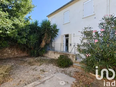 Building at Toulon (83200)