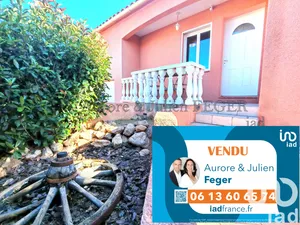 Traditional house in Fourques (66300)