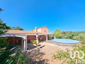 Maison traditionnelle à Flassans-sur-Issole (83340)