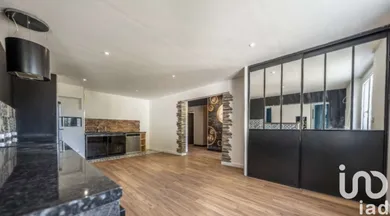 Maison de village à Bernay-Saint-Martin (17330)