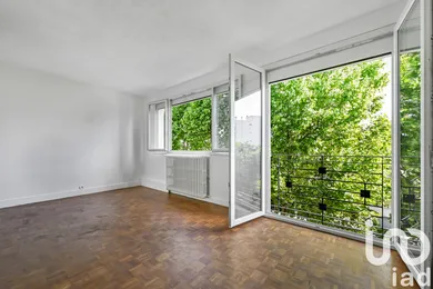 Apartment at Colombes (92700)