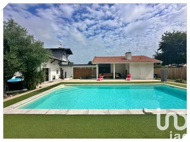 House at Gujan-Mestras (33470)