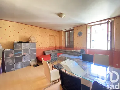 Apartment at Longjumeau (91160)