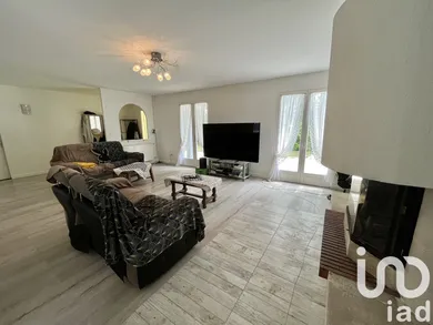 House at Carbon-Blanc (33560)