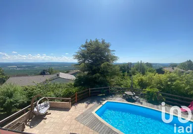 House at Montfaucon (25660)