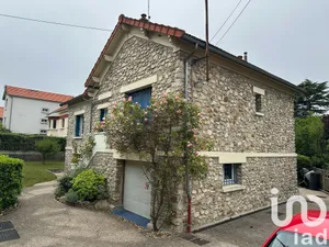 Maison traditionnelle à Lagny-sur-Marne (77400)