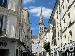 Apartment at Saint-Cloud (92210)