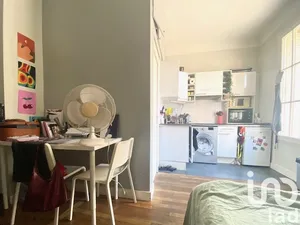 Studio à Versailles (78000)