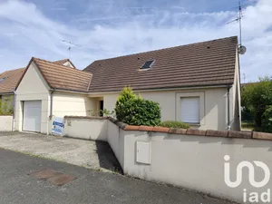 Traditional house at Saint-Jean-de-la-Ruelle (45140)