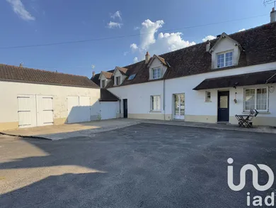 Longere at Chaumes-en-Brie (77390)