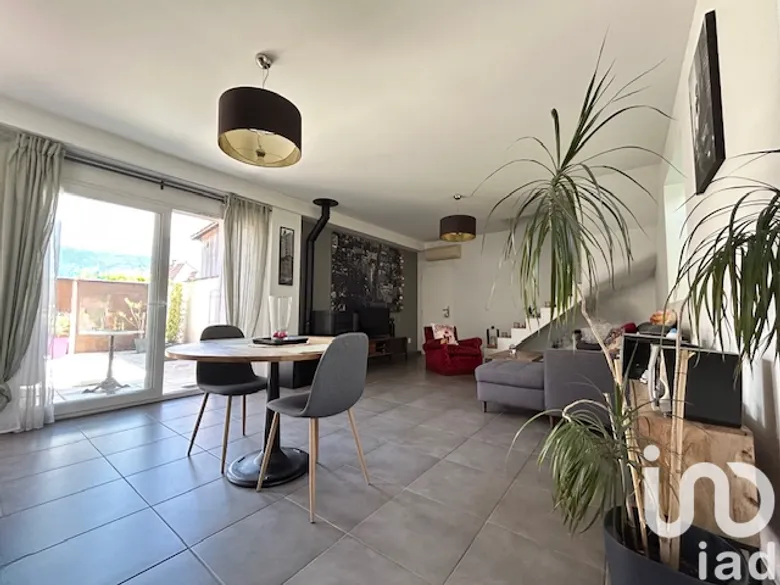 Maison 4 pièces 88 m² · à Crolles · 88 m² · 339 000 €