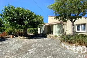 Maison traditionnelle à Pernes-les-Fontaines (84210)