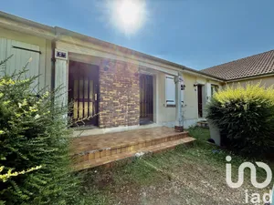 Apartment at Chéroy (89690)