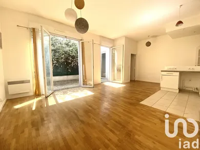 Appartement à Montrouge (92120)
