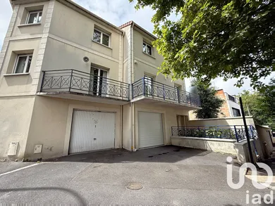 House at Bagnolet (93170)