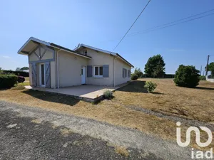 House at Bégaar (40400)