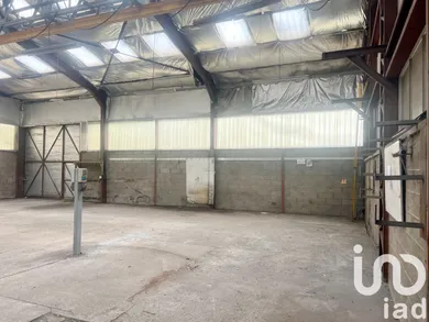 Immeuble à Bresles (60510)