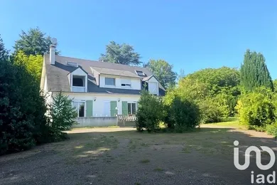 Domain at Lahoussoye (80800)