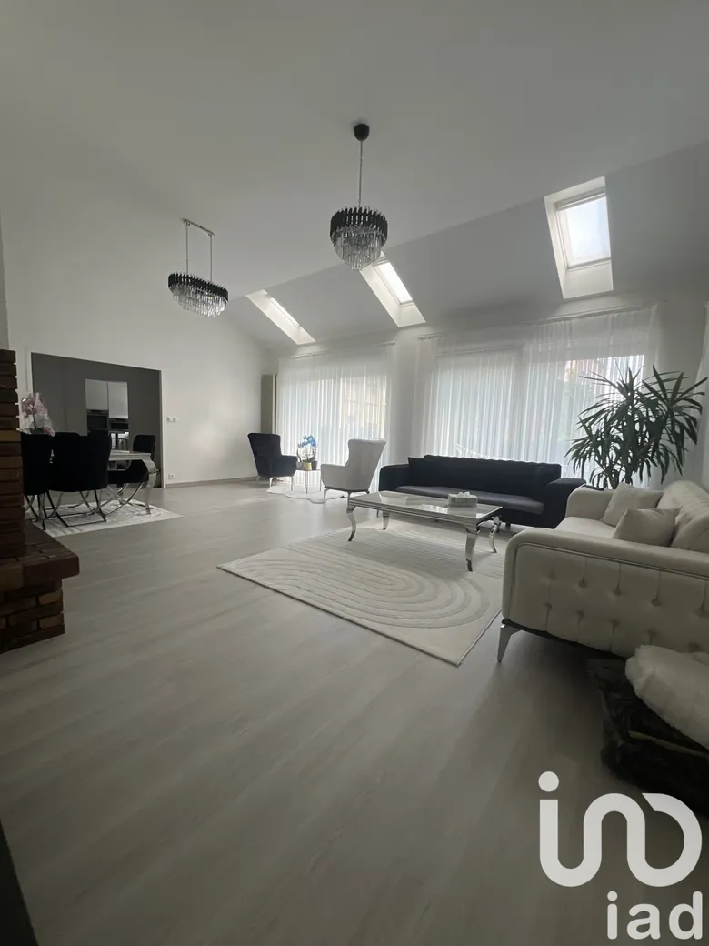 Maison 4 pièces 120 m² · à Neufchâteau · 120 m² · 232 000 €